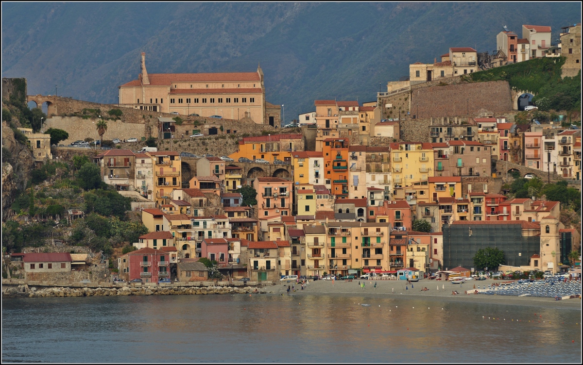 Scilla - Im milden Abendlicht. Sommer 2013.