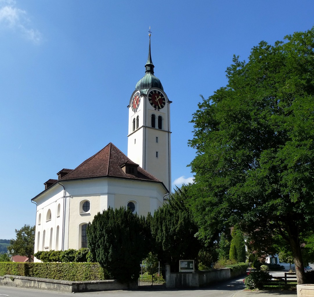 Seengen am Hallwilersee, die Kirche im sptklassizistischem Stil, erbaut von 1820-21, Sept.2015