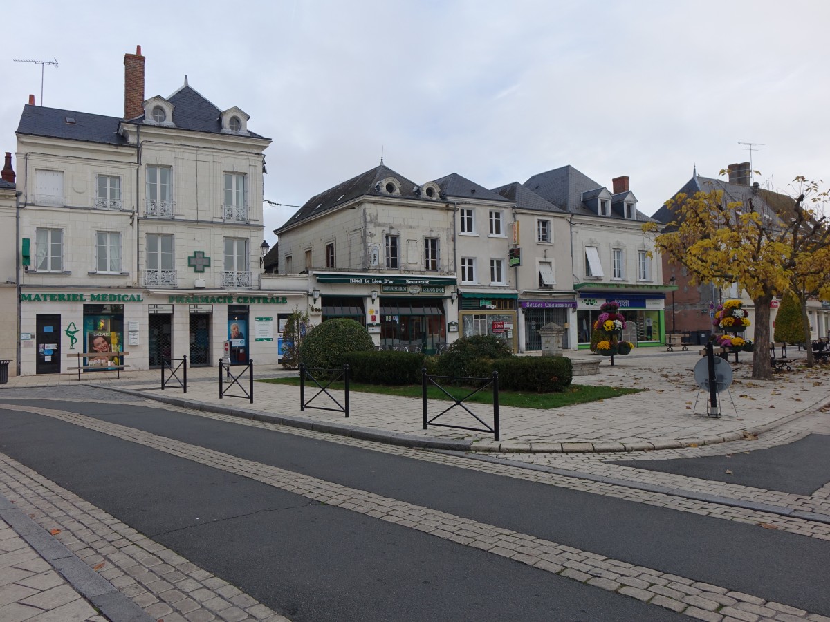 Selles-sur-Cher, Rue du Doctore Massacre (30.10.2015)
