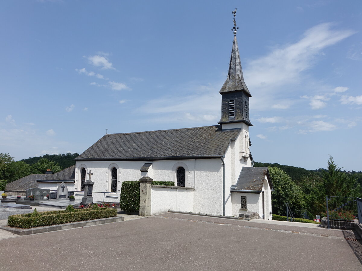 Selscheid, Pfarrkirche St. Armand in der Strae Op der Heicht (19.06.2022)