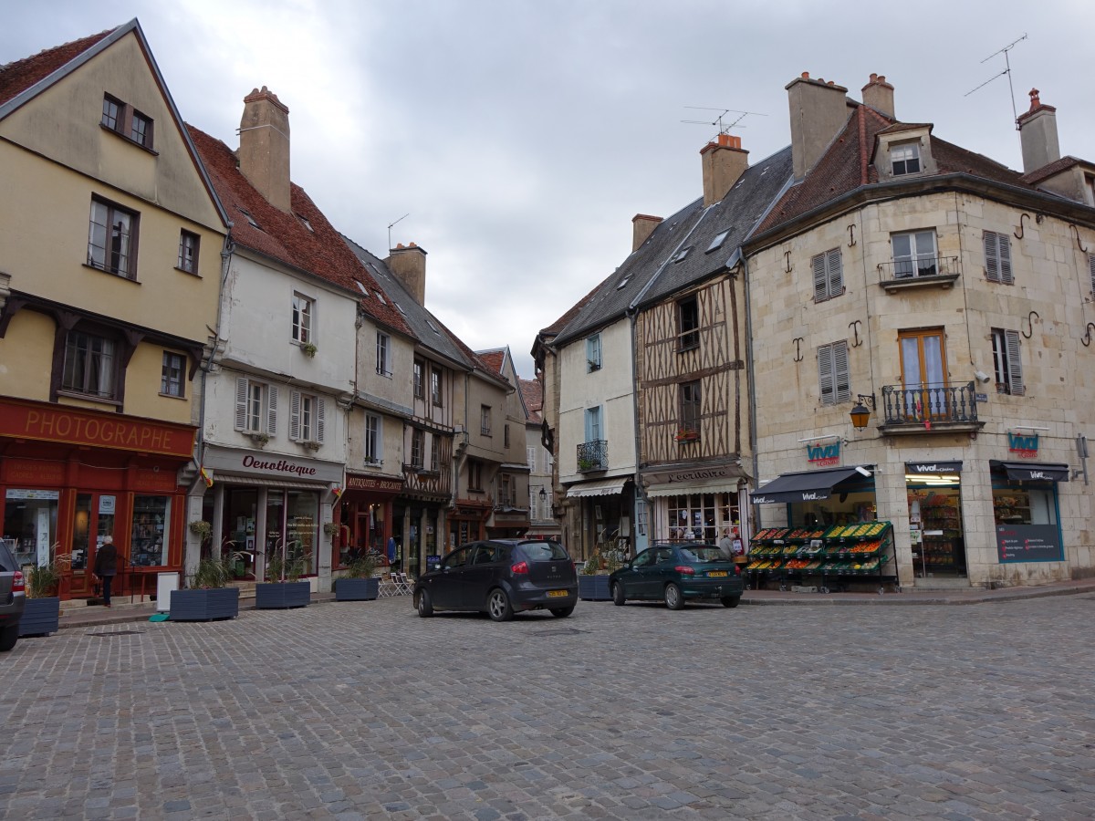 Semur-en-Auxois, Rue Notre Dame (27.10.2015)