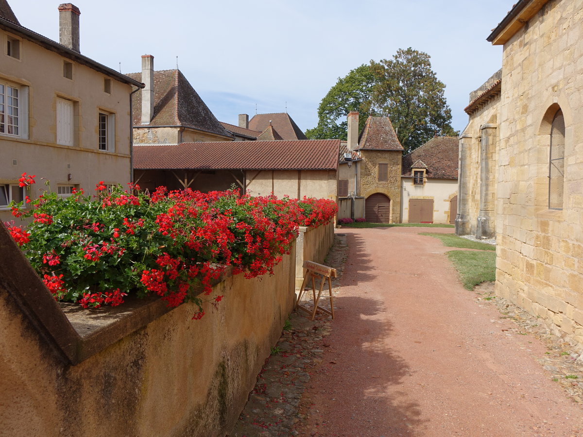 SemurenBrionnais, Rathaus an der Grande Rue, erbaut im 18