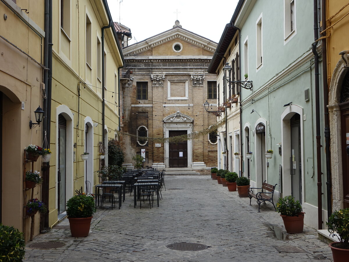 Senigallia, Pfarrkirche St. Croce in der Via Fagnani (31.03.2022)