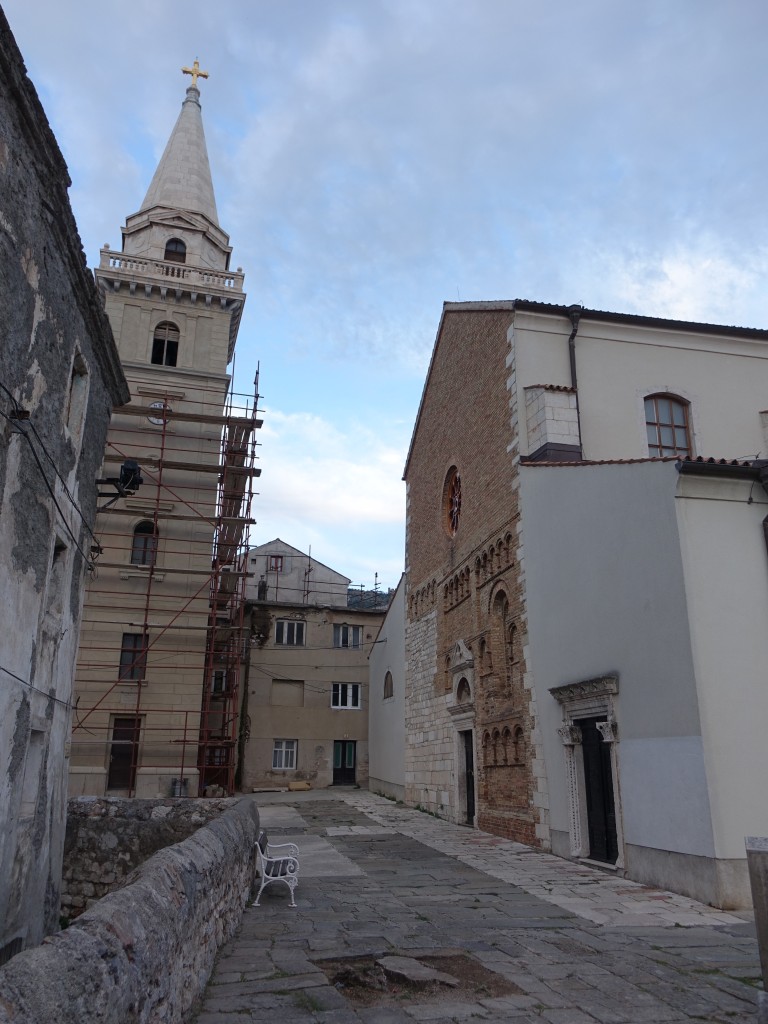 Senj, Romanische St. Marien Kathedrale, erbaut im 12. Jahrhundert (23.09.2015)