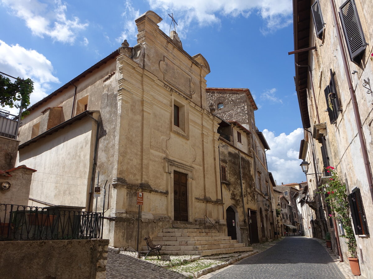 Sermoneta, Pfarrkirche San Giovanni am Corso Garibaldi, erbaut im 16. Jahrhundert (20.09.2022)