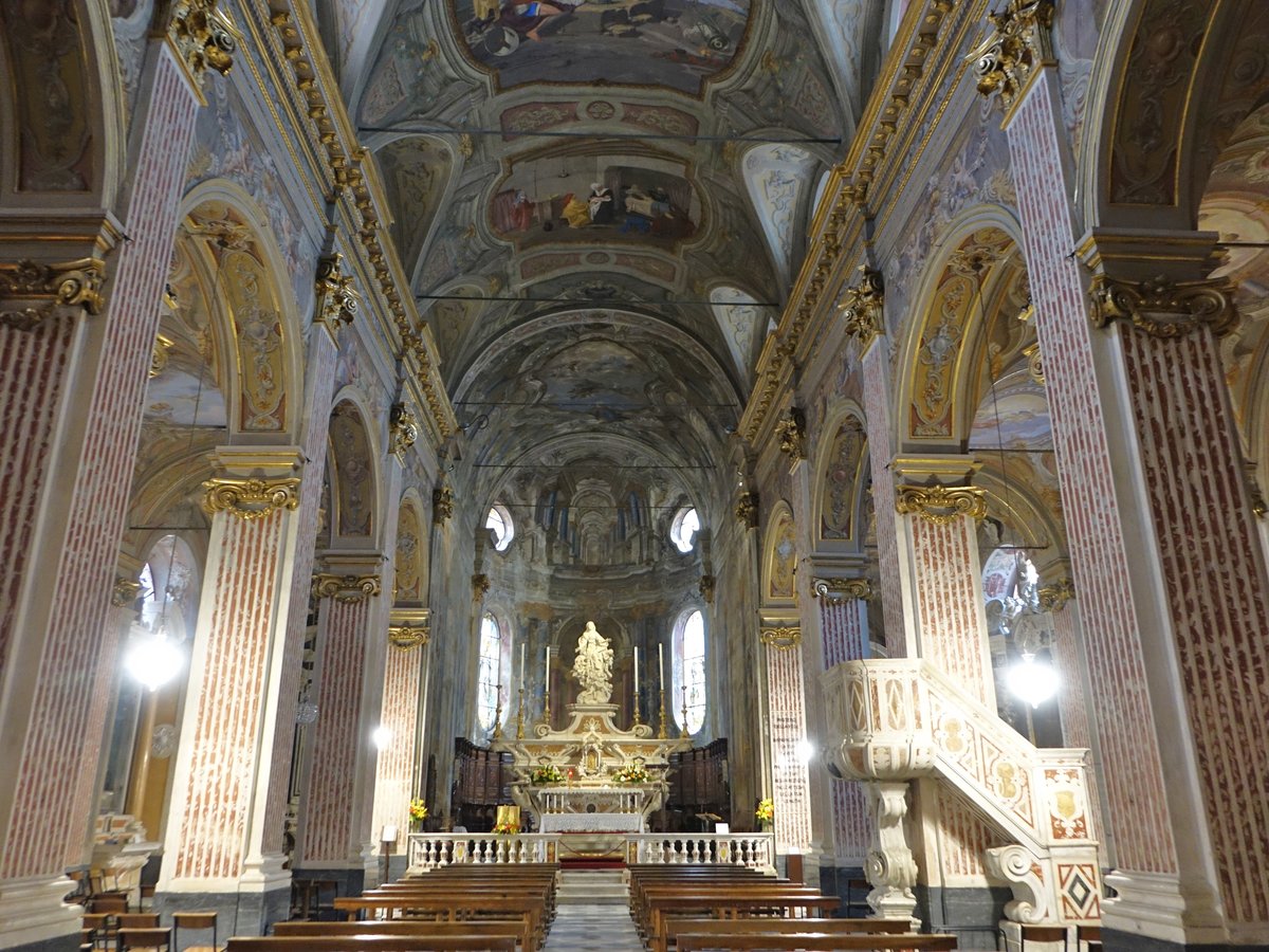 Sestri Levante, barocker Innenraum der Basilika di Santa Maria di Nazareth, Altar von 1762, Fresken von Lazzaro De Maestri (15.06.2019)