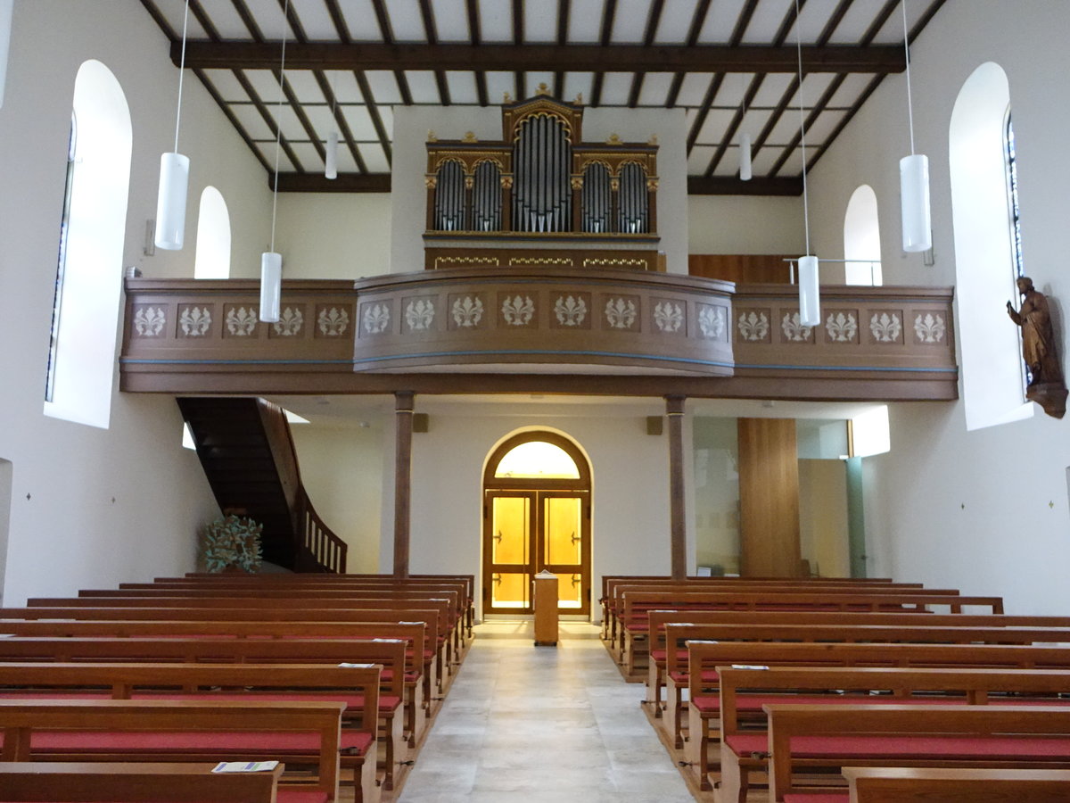 Siegelsbach, Orgelempore in der kath. Pfarrkirche St. Georg (23.12.2018)