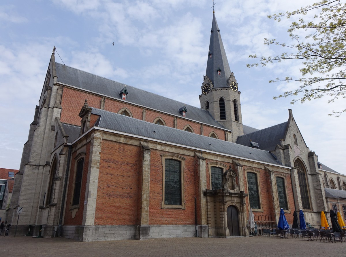 Sint-Niklaas, St. Nikolaus Kirche, erbaut ab 1262, Wiederaufbau nach Brand 1690 (29.04.2015)