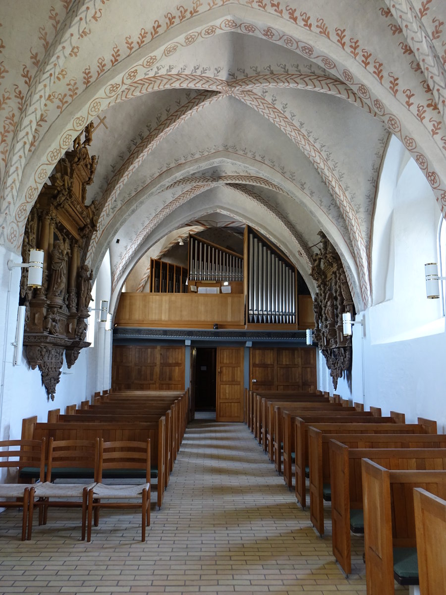 Skanderborg, Orgelempore in der Ev. Kirche, Orgel erbaut 1978 durch Th. Frobenius (07.06.2018)