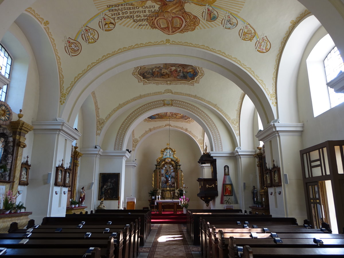 Sklene Teplice / Glashtte, Innenraum der kath. Pfarrkirche St. Lukas (08.08.2020)
