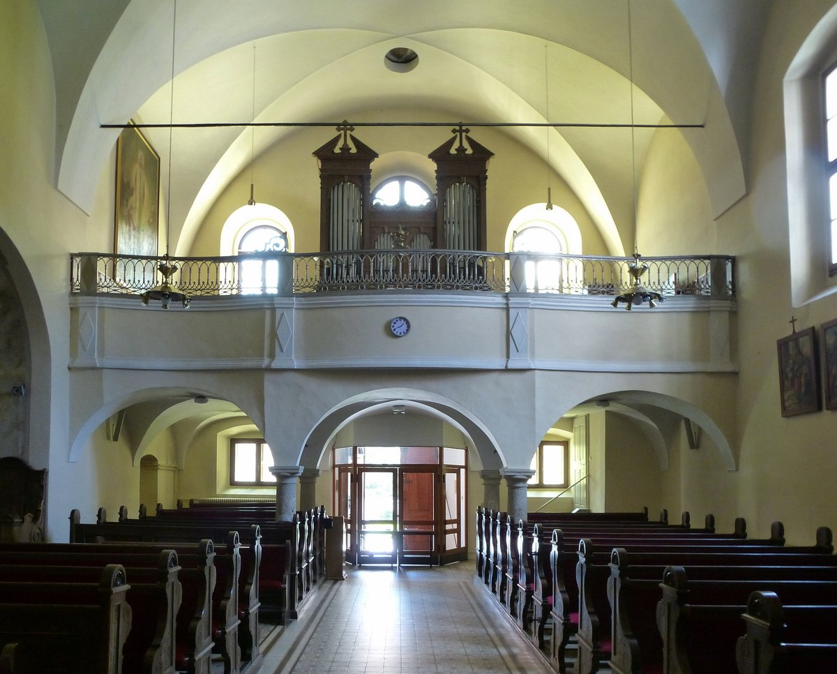 Skofja Loka, Blick zur Orgelempore in der Kapuzinerkirche, Juni 2016