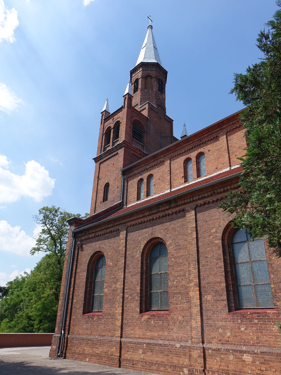 Skorogoszczy / Schurgast, Pfarrkirche St. Jakobus, erbaut 1852 (19.06.2021)