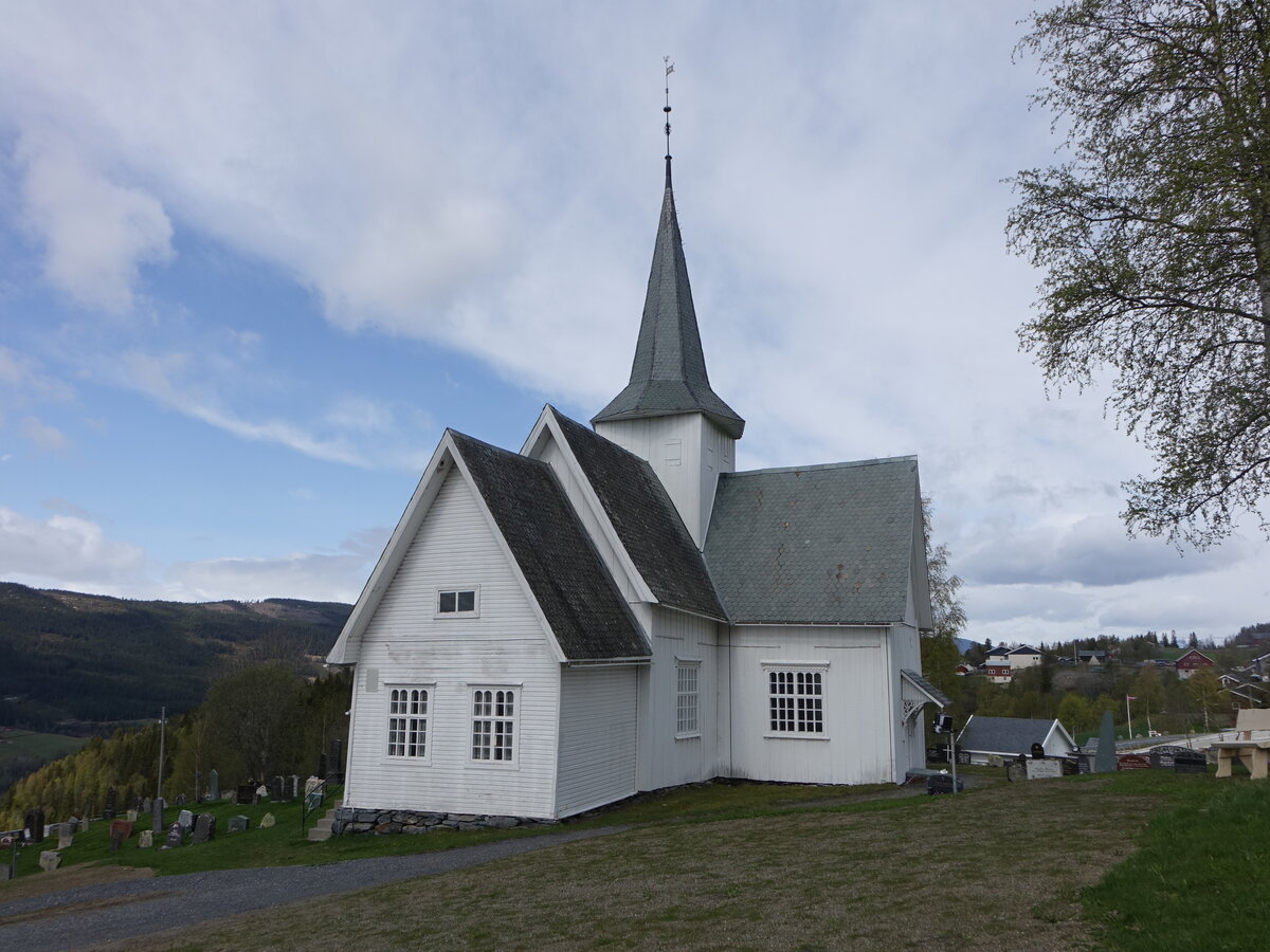 Skrautval, evangelische Kirche, weie Holzkirche erbaut 1785 durch Svend Traseth (25.05.2023)