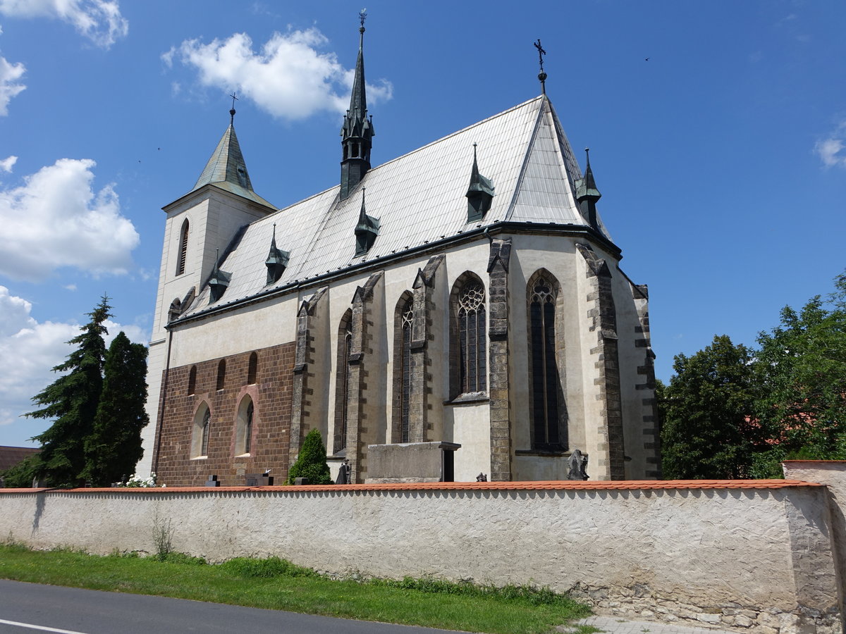 Slavetn nad Ohri, gotische St. Jakob Kirche, erbaut bis 1375 (27.06.2020)