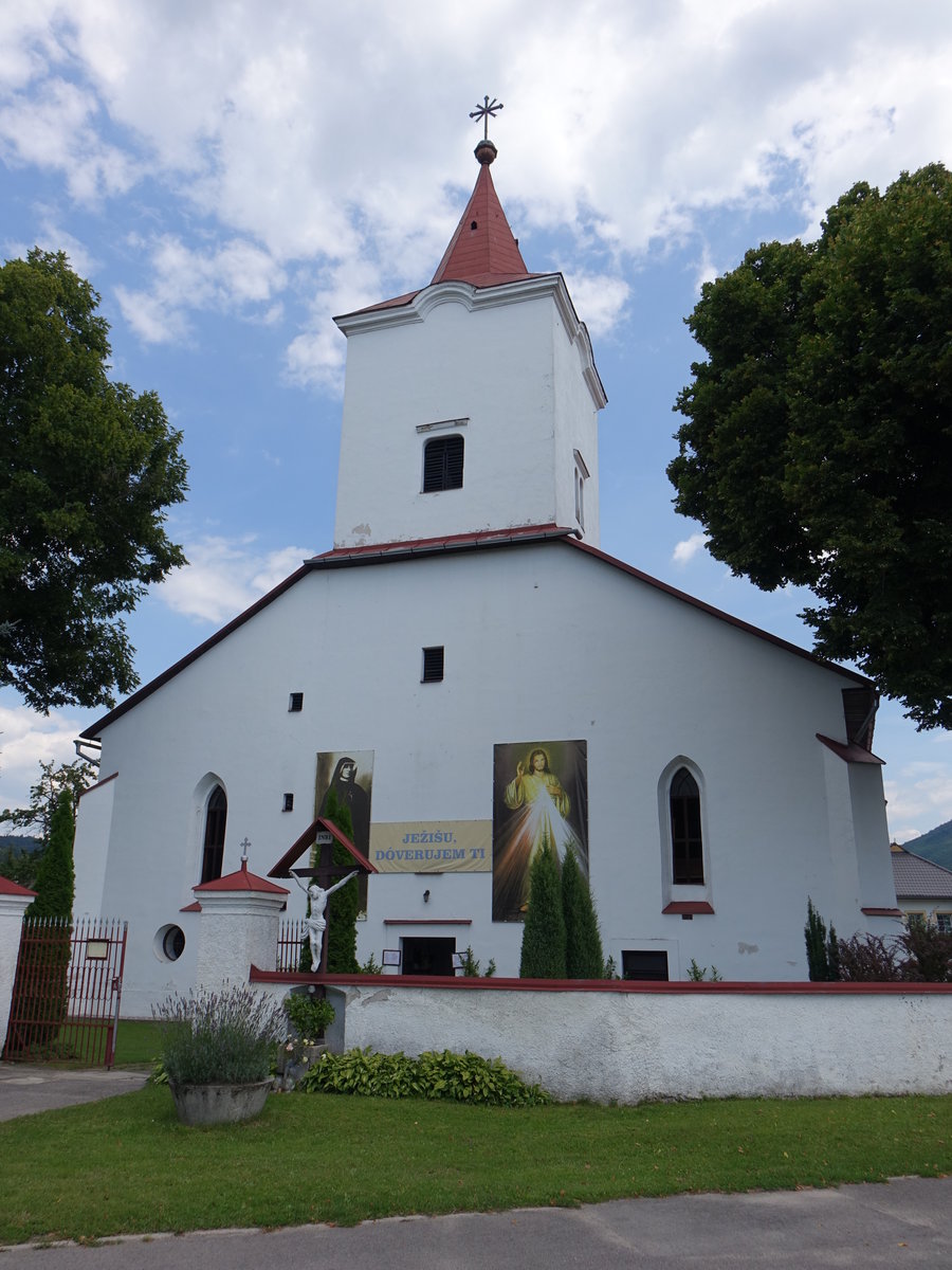 Slovenska Lupca / Bhmisch-Luptsch, Pfarrkirche Hl. Dreifaltigkeit, erbaut ab 1330 (07.08.2020)