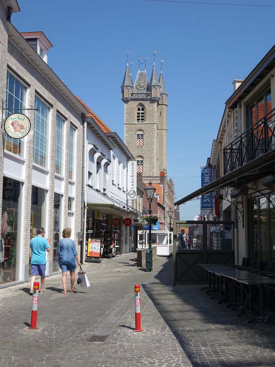 Sluis, Rathaus in der Meerminnestraat, erbaut im 14. Jahrhundert (13.05.2016)