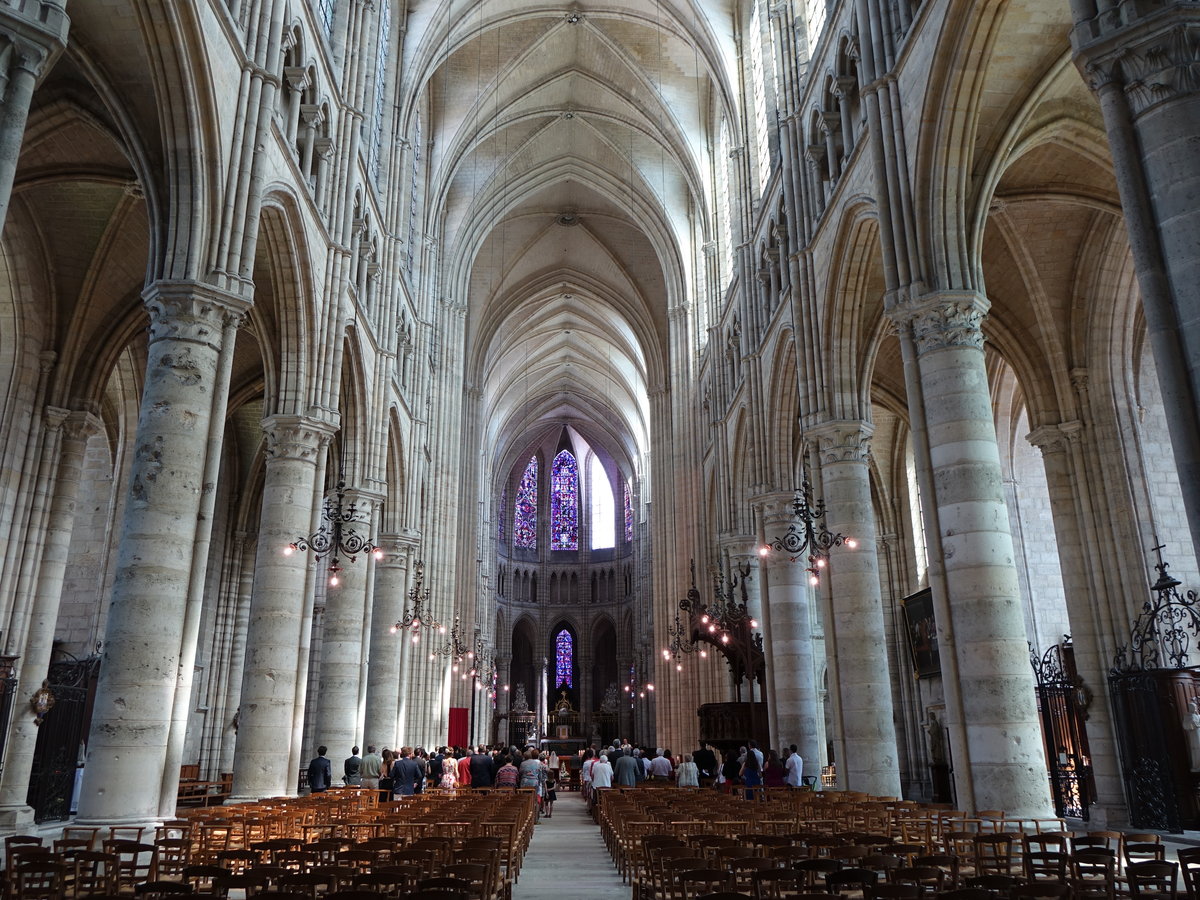 Soissons, Mittelschiff der Kathedrale Saint-Gervais (09.07.2016)