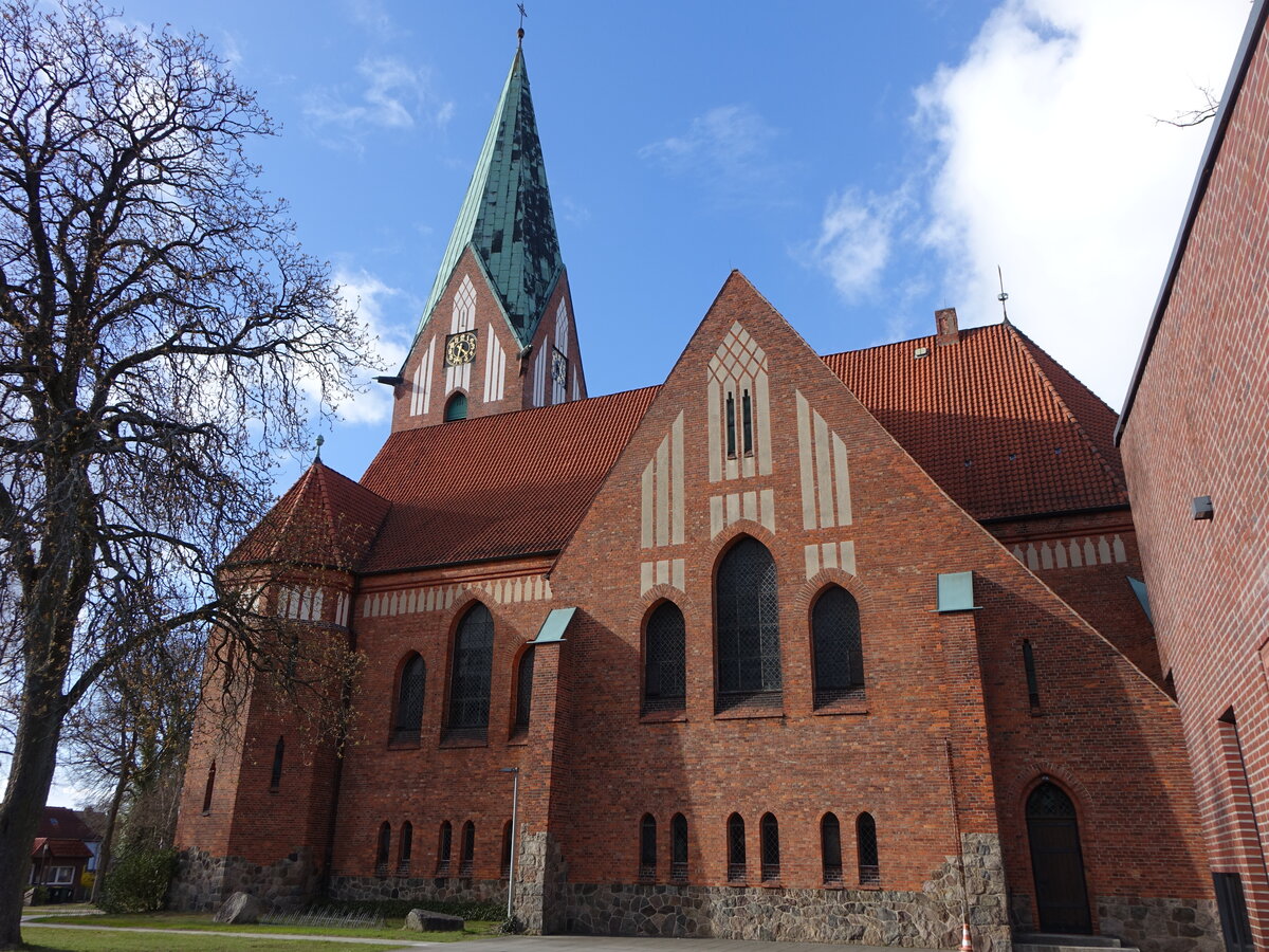 Soltau, evangelische Lutherkirche, erbaut 1911 (24.03.2026)