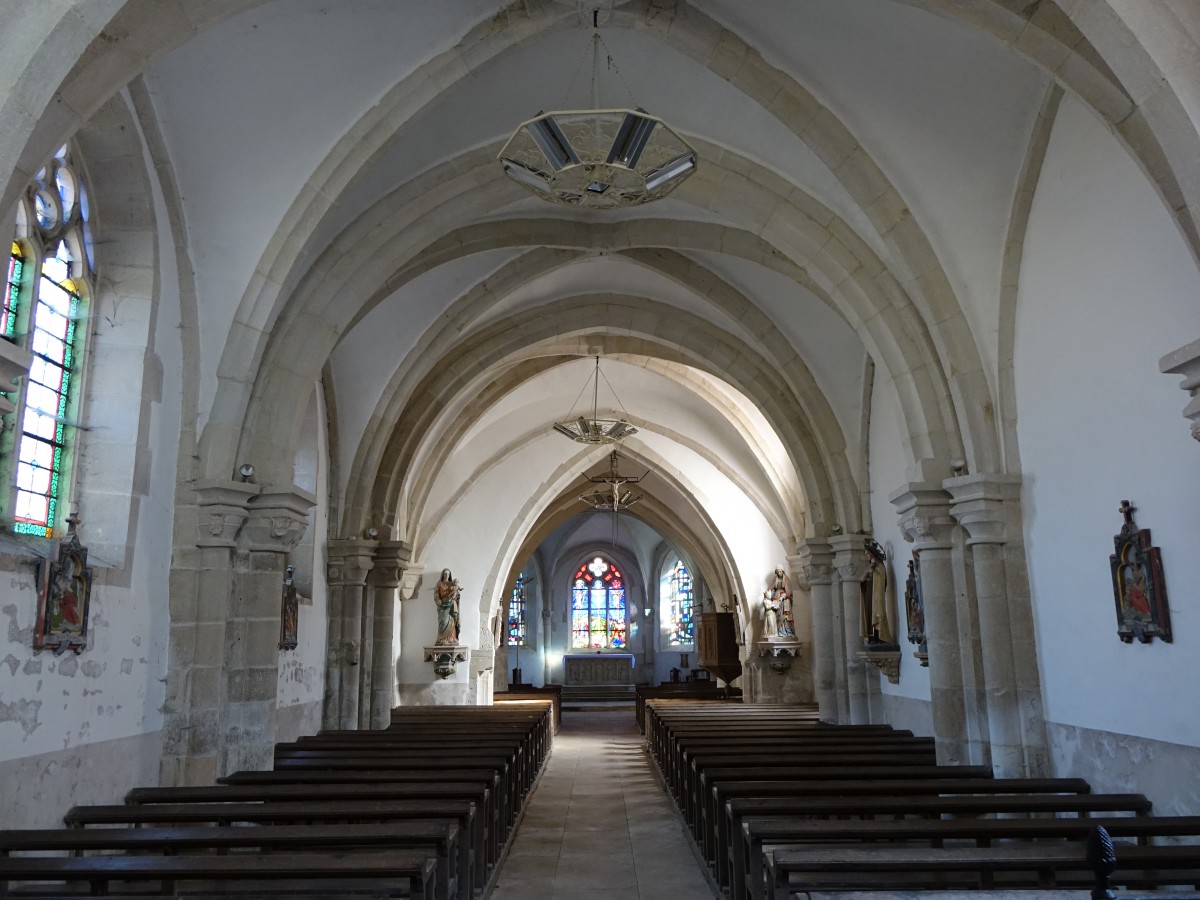 Soncourt-sur-Marne, Innenraum der Kirche St. Hilaire (26.10.2015)