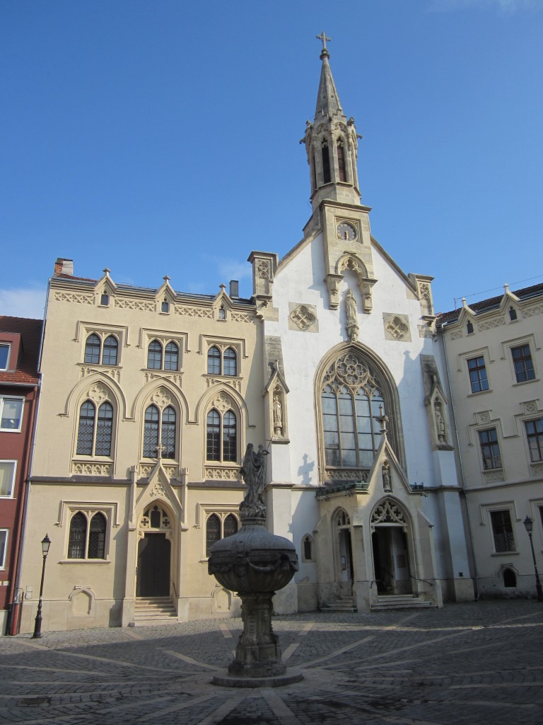 Sopron, Ursulinenkirche, erbaut von 1861 bis 1864 durch Nandor Handler (27.07.2014)