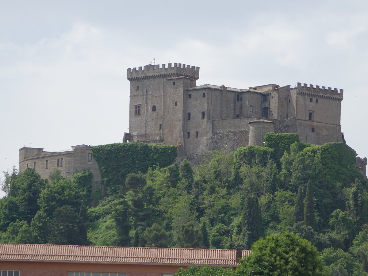 Soriano nel Cimino, Castello Orsini, erbaut im 13. Jahrhundert von Pabst Nikolaus III. (24.05.2022)