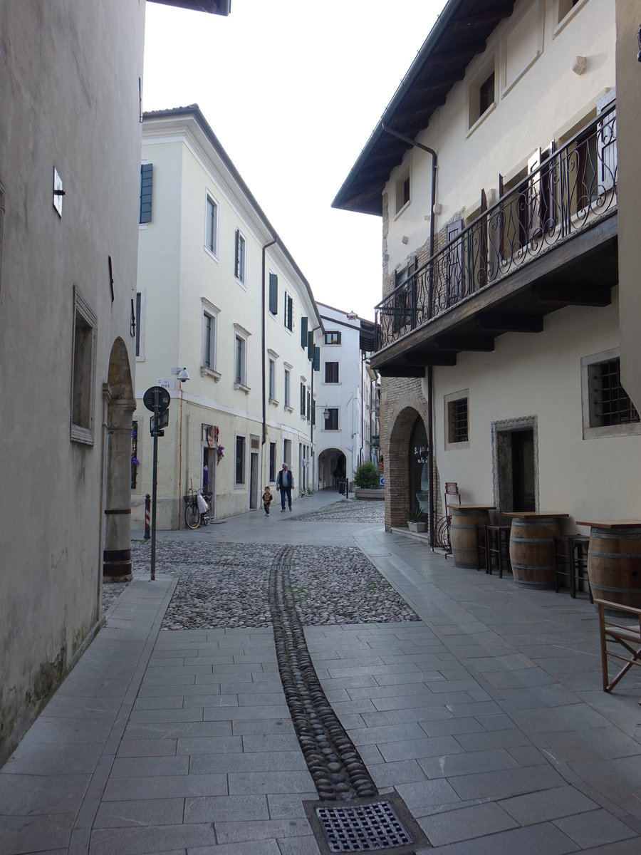 Spilimbergo, Palazzos in der Via Roma in der Altstadt (05.05.2017)