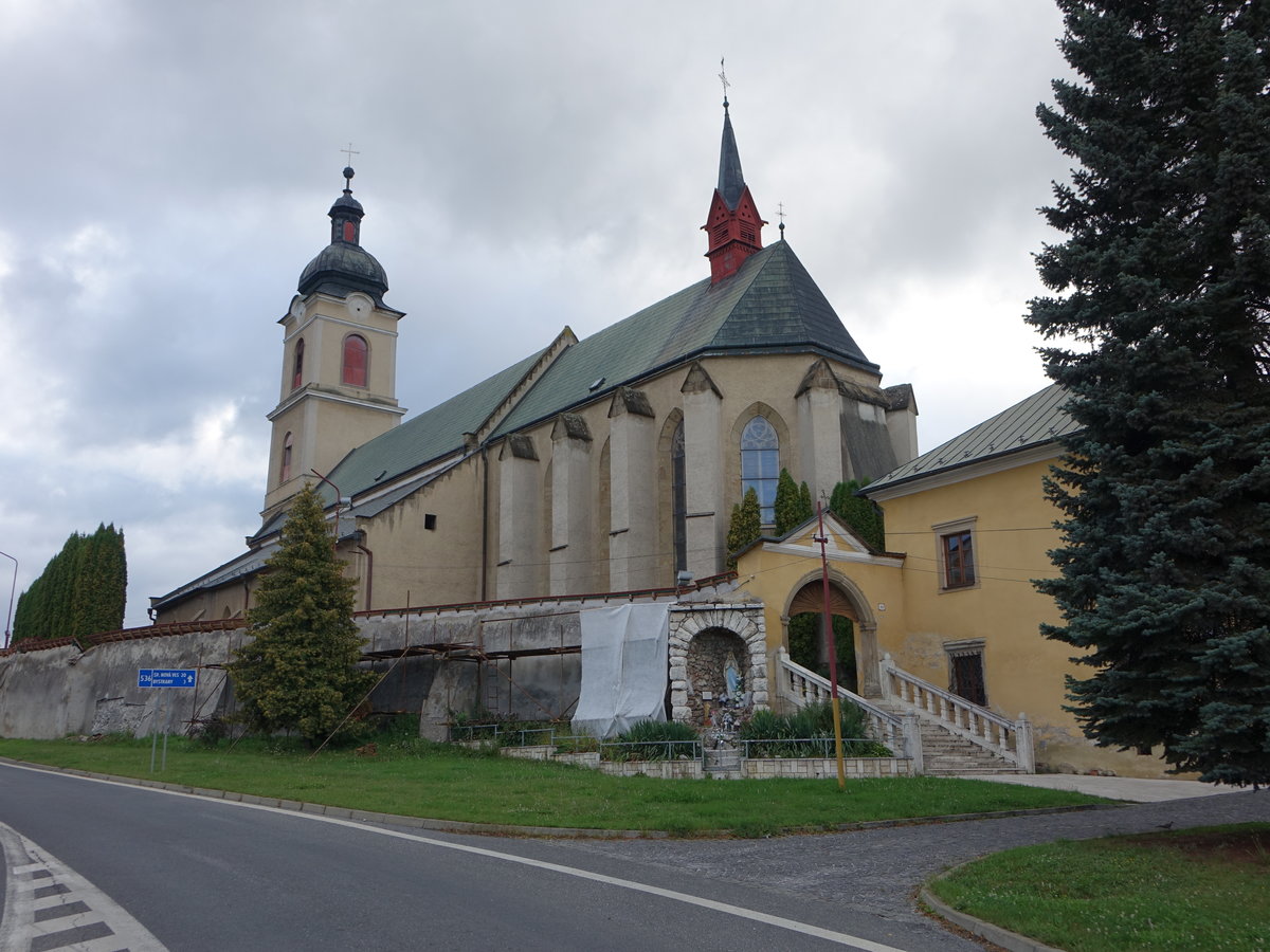 Spisske Vlachy / Wallendorf, kath. Pfarrkirche St. Johannes (01.09.2020)