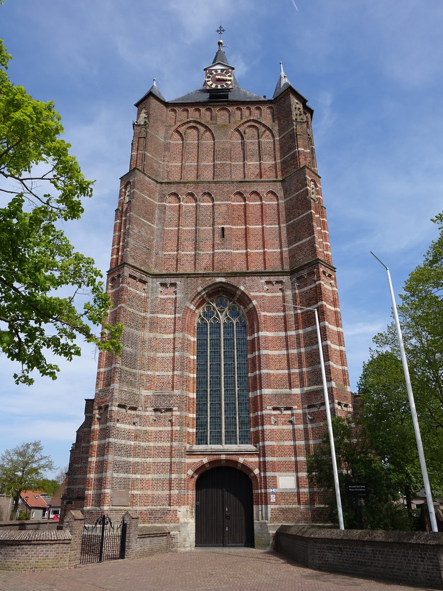 Sprang-Capelle, Ref. Kirche, erbaut ab 1400 (06.05.2016)