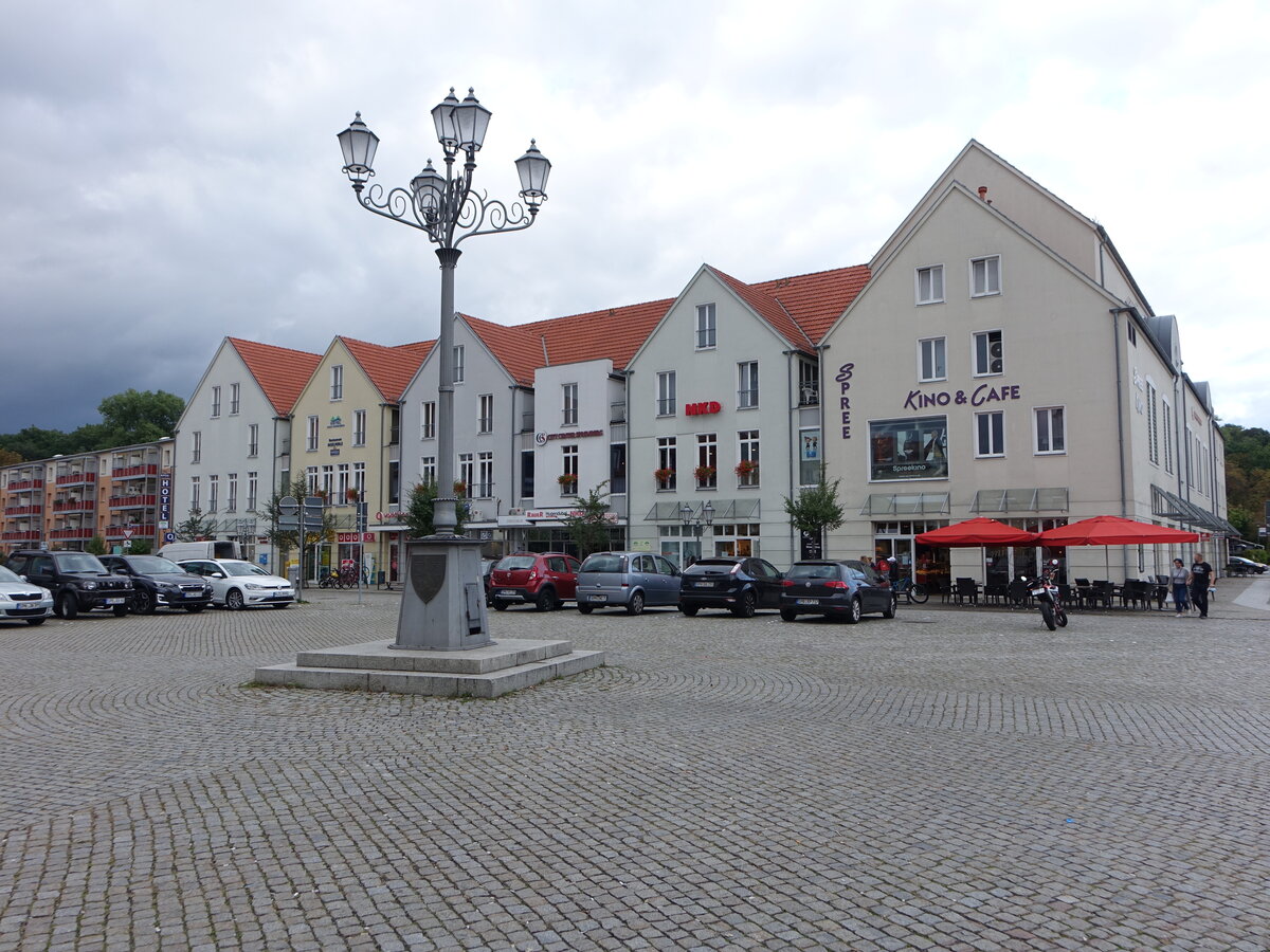 Spremberg, Huser und Spreekino am Marktplatz (17.09.2021)