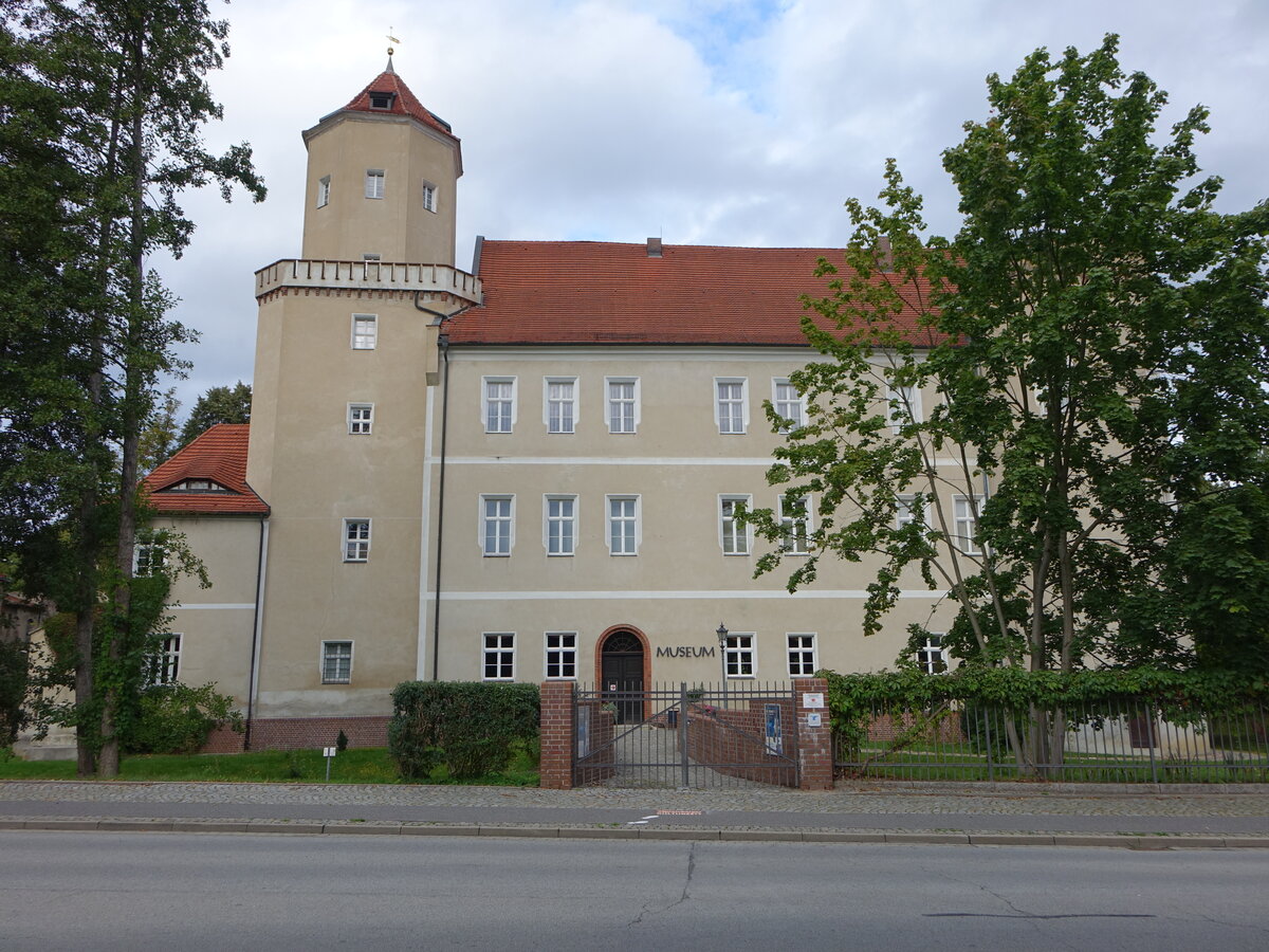 Spremberg, Schlo der Herzge von Sachsen-Merseburg, heute Niederlausitzer Heidemuseum (17.09.2021)