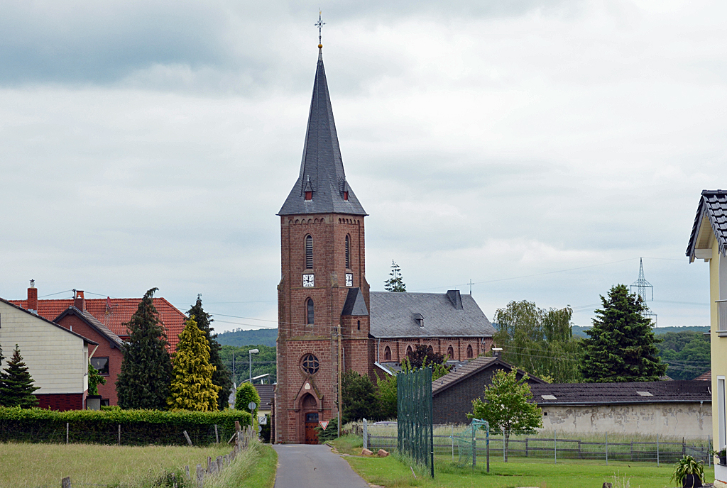 St. Agnes in Bleibuir-Mechernich (Kreis Euskirchen) - 28.05.2014