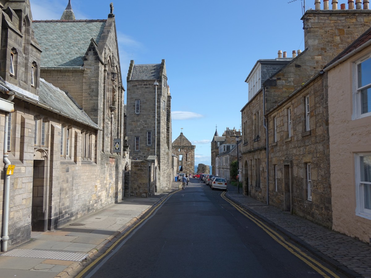 St. Andrews, Huser in der Castle Street (09.07.2015)