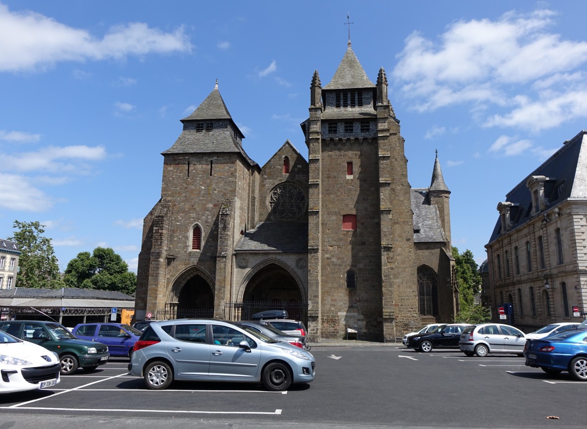 St. Brieuc, Kathedrale St. Etienne, erbaut im 12. Jahrhundert (13.07.2015)