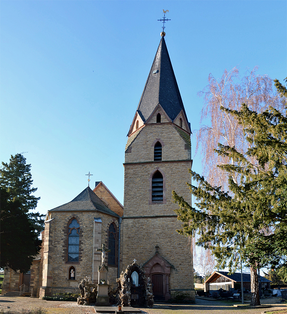 St. Dionysius-Kirche (zwischen 1891 und 1893 erbaut) in Schwerfen (zu Stadt Zlpich) - 22.01.2014