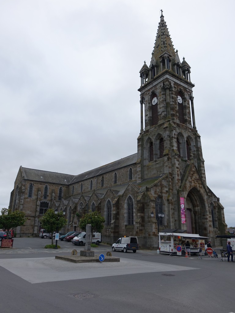 St. Gilduin Kirche in Combourg (13.07.2015)