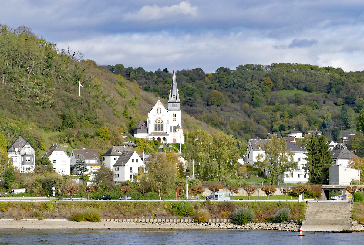 St. Walburgis-Kirche in Leubsdorf am Rhein - 25.10.2017