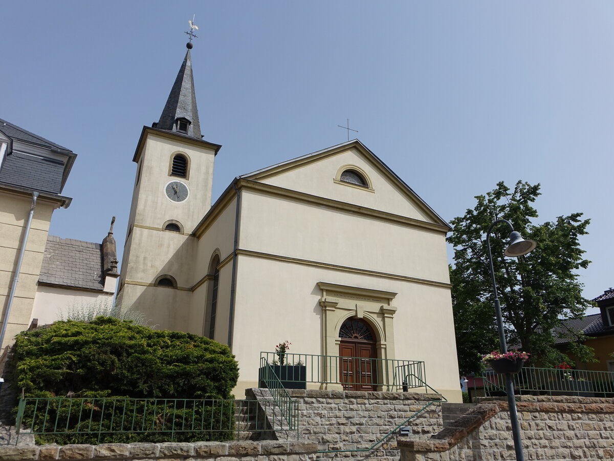Stadtbredimus, Pfarrkirche St. Thomas in der Dickstrooss (18.06.2022)