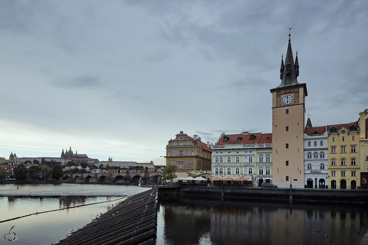 Stadtimpressionen mit dem Altstaedter Wasserturm in Prag. (September 2012)