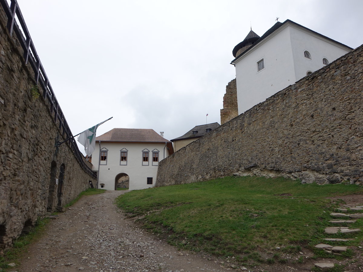 Stara Lubovna / Altlublau, Ľubovniansky hrad, erbaut im 13. Jahrhundert (02.09.2020)