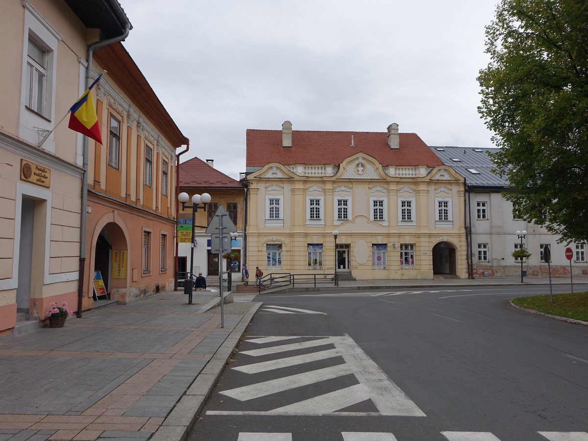 Stara Lubovna / Altlublau, historische Huser am Namesti St. Mikulasa (02.09.2020)