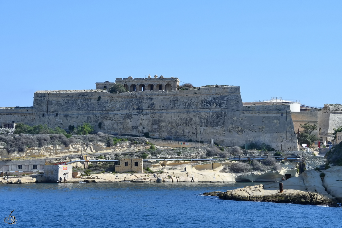 Starke Festungsmauern berziehen die Insel Malta. (Oktober 2017)
