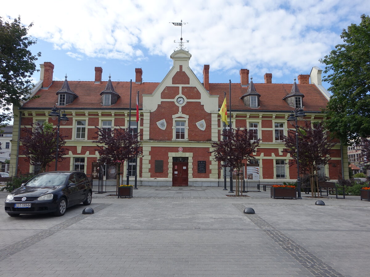 Starogard Gdański / Preuisch Stargard, Rathaus am Rynek Platz, erbaut im 18. Jahrhundert (03.08.2021)