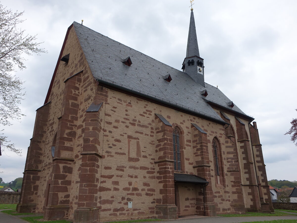 Stausebach, Pfarrkirche Maria Himmelfahrt, erbaut im 15. Jahrhundert (01.05.2022)