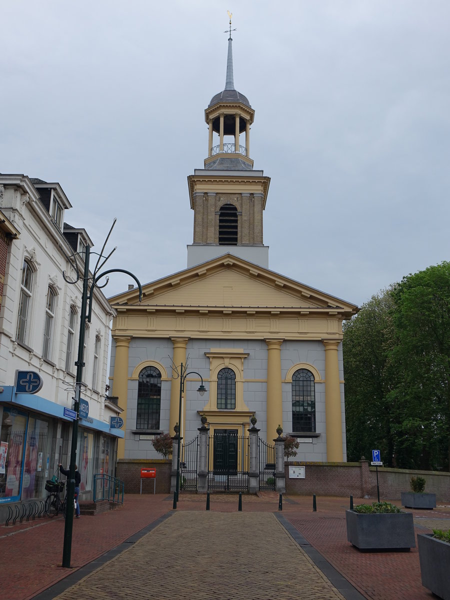 Steenbergen, Ref. Kirche, erbaut 1832 durch durch P. Huysers (10.05.2016)