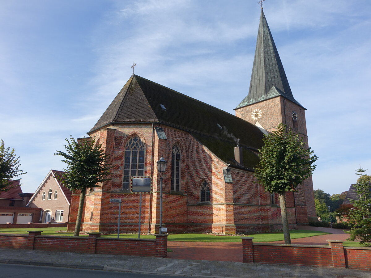 Steinbild, kath. Pfarrkirche St. Georg, erbaut 1512 (10.10.2021)