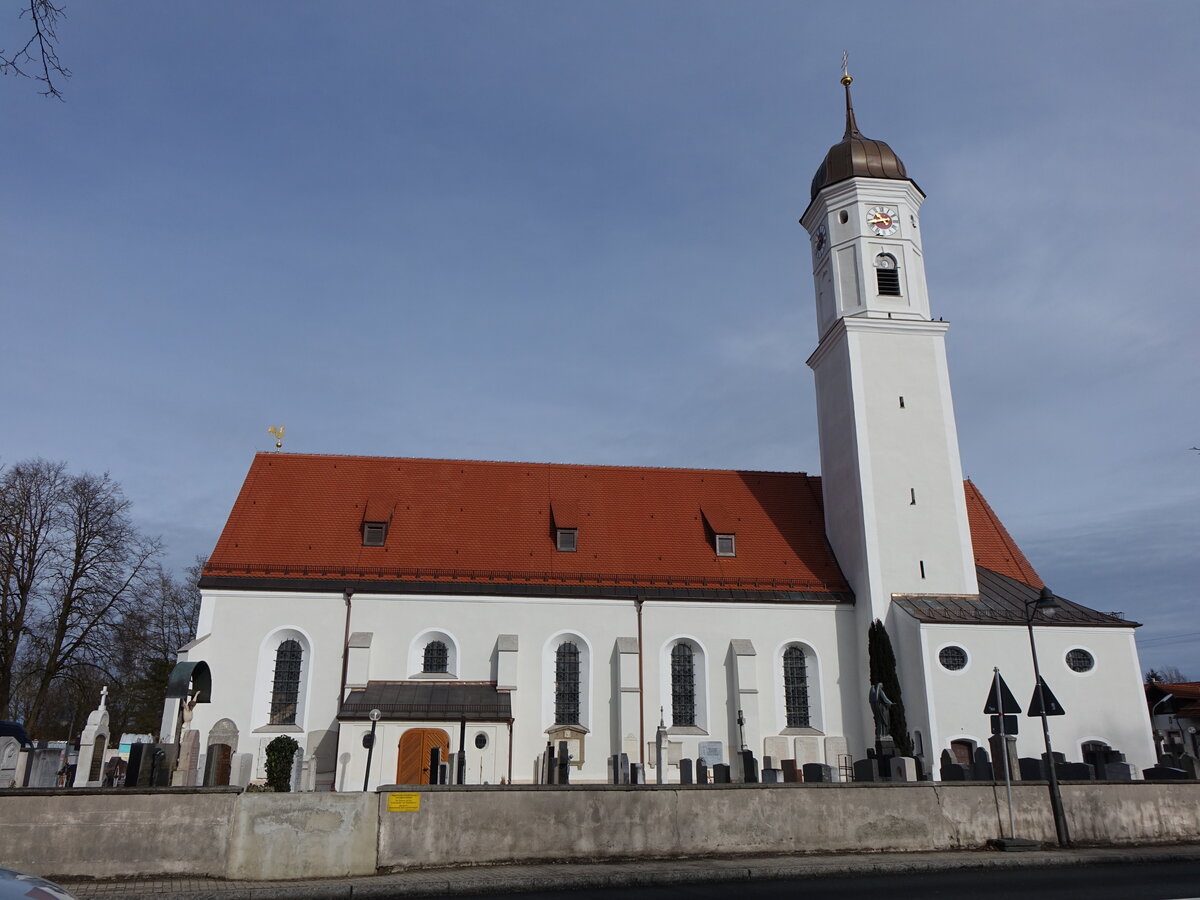 Steinhring, Pfarrkirche St. Gallus, sptgotischer Saalbau mit leicht eingezogenem Polygonalchor, erbaut 1473, barockisiert 1727 (09.02.2016)
