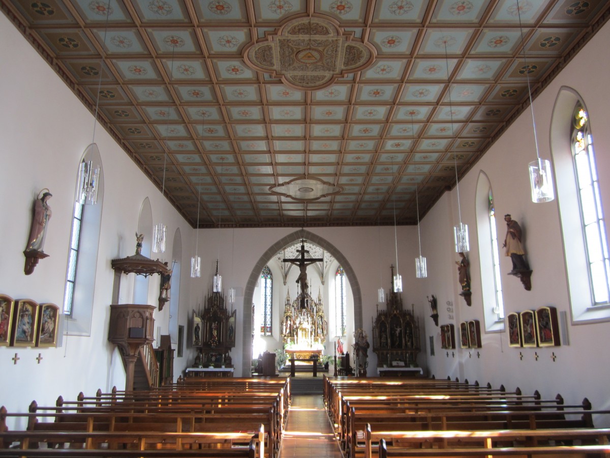 Steilingen, neugotische Altre der St. Remigius Kirche (23.02.2014)
