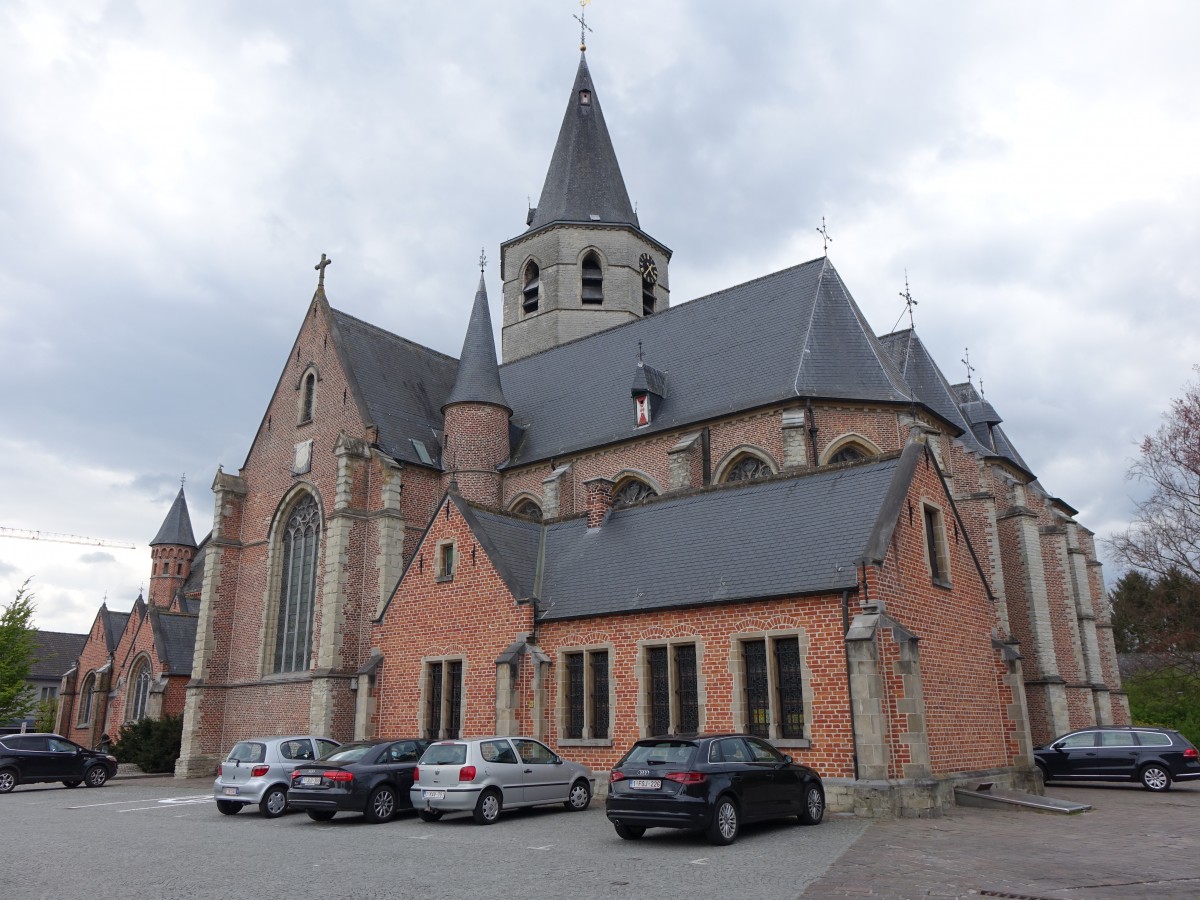 Stekene, Heilig Kreuz Kirche, gotische Kreuzkirche, erbaut ab 1548 (29.04.2015)