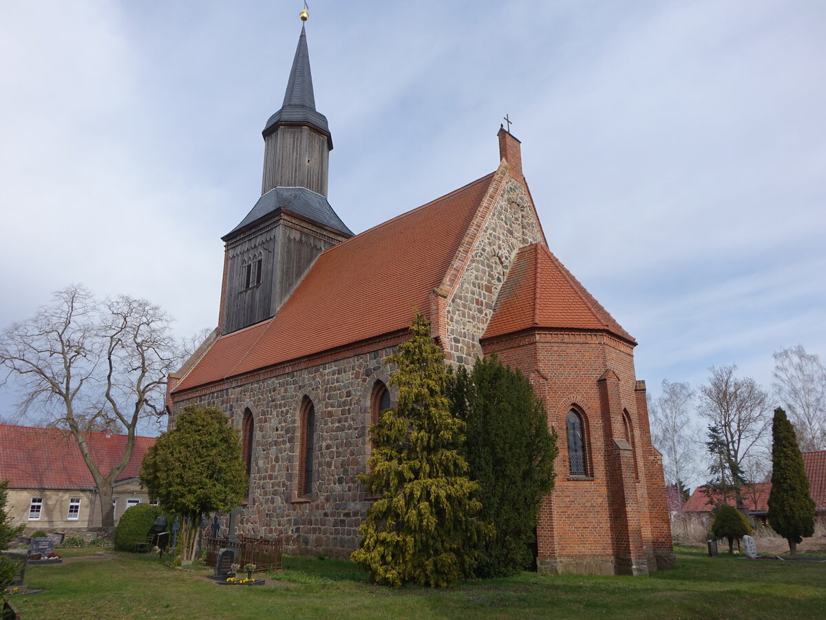 Stendell, evangelische Kirche, Feldsteinkirche aus dem 13. Jahrhundert, erg�nzt 1876 (10.04.2026)