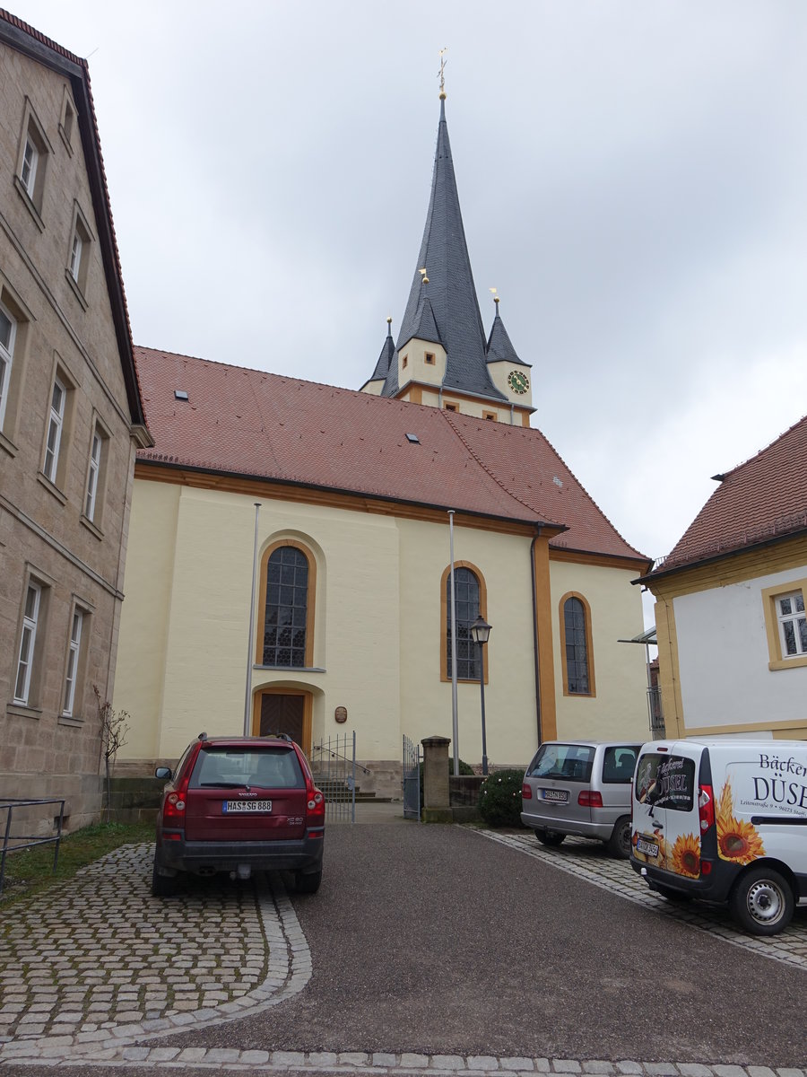 Stettfeld, kath. Pfarrkirche Maria Himmelfahrt, Chor und Turm sptgotisch erbaut im 15. Jahrhundert, Langhaus erbaut 1732 (26.03.2016)